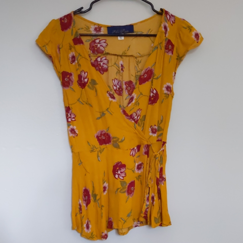 Francesca's top